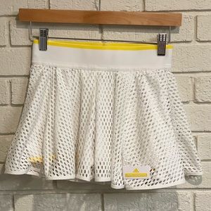 Stella McCartney for adidas white tennis skirt. Xs